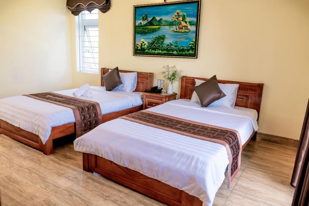 Orchid Riverside Villa Hue Exterior photo